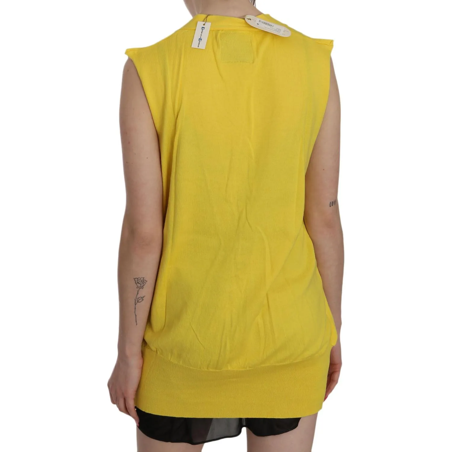 PINK MEMORIES Elegant Yellow Sleeveless Cotton Vest