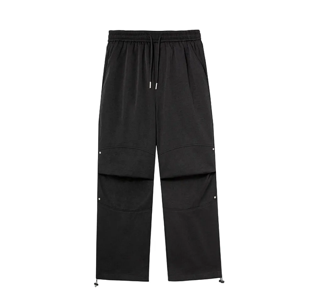 Pleated Knee Trek Pants